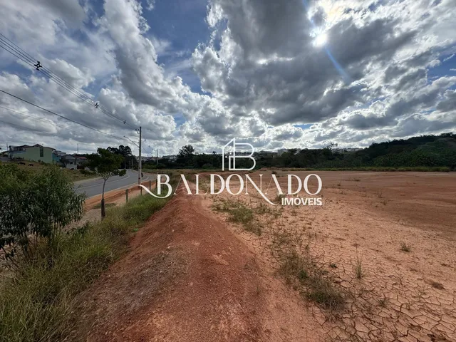 Imagem 15: Terreno à Venda em Extrema MG, com Área Mista de 3.000m², Ótimo Investimento!