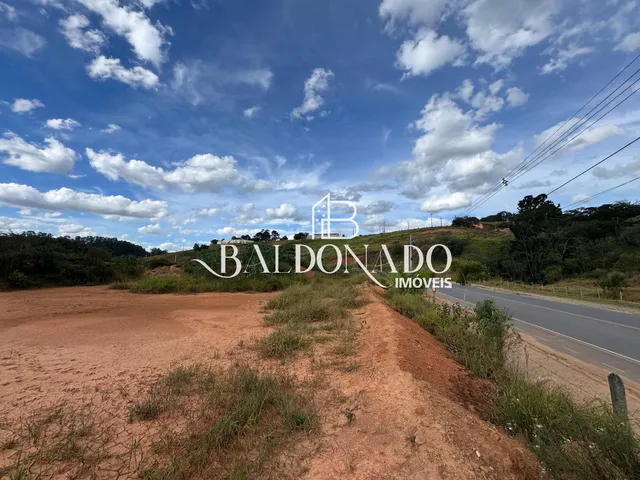 Imagem 14: Terreno à Venda em Extrema MG, com Área Mista de 3.000m², Ótimo Investimento!