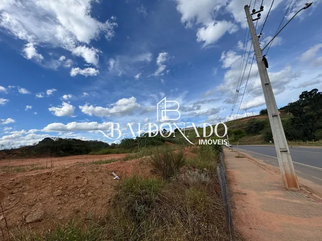 Imagem 3: Terreno à Venda em Extrema MG, com Área Mista de 3.000m², Ótimo Investimento!