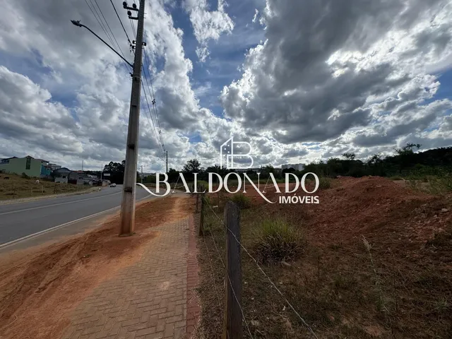 Imagem 5: Terreno à Venda em Extrema MG, com Área Mista de 3.000m², Ótimo Investimento!