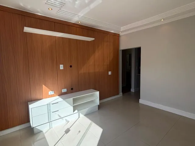 Imagem 9: CASA RESIDENCIAL em MOGI GUAÇU - SP, JARDIM HERMÍNIO BUENO