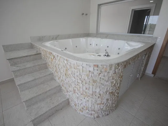 Imagem 14: Ester Imóveis Negócios Imobiliários Ltda Creci: 36089-J, Vende: Casa de Alto Padrão a Venda no Tamboré 1