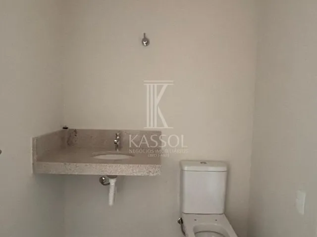 Imagem 8: Sala no Dom Medical Center com área total de 103,24 m², sendo 41,59 m² privativos