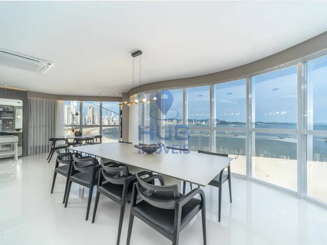 Imagem: Apartamento com 4 Dormitórios À Venda