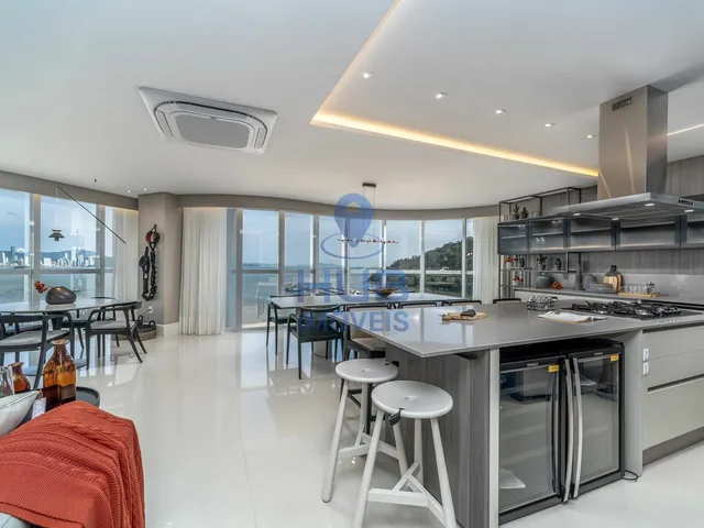 Imagem 5: Apartamento com 4 Dormitórios À Venda Sendo 4 Suítes, 237.0 M² por - R$ 13.500.000,00 - Centro - Bal. Camboriú/Sc