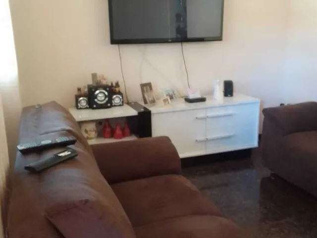 Imagem 2: Casa À Venda no Bairro Jardim Campos Elísios - Poços de Caldas/Mg