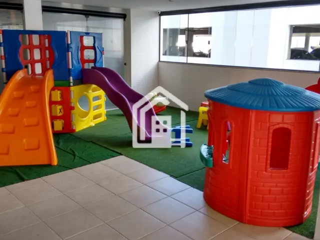 Imagem 2: Apartamento de 3 quartos, com dependência e 2 vagas de garagem no Stiep