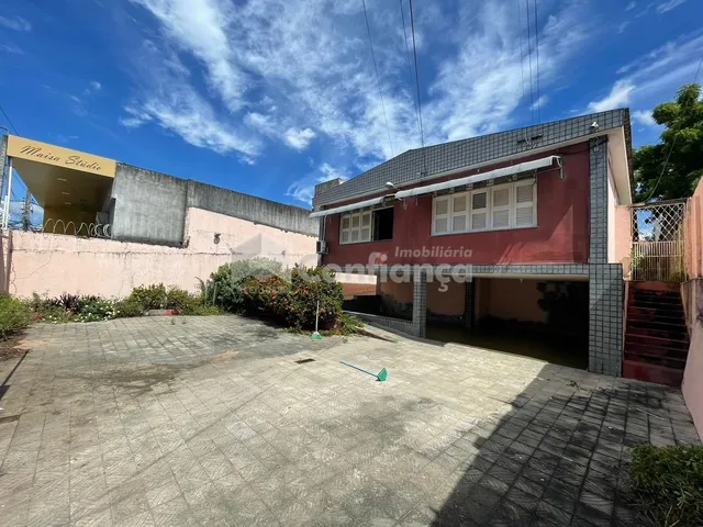 Imagem: Casa Á Venda no Dionísio Torres- Fortaleza/Ce