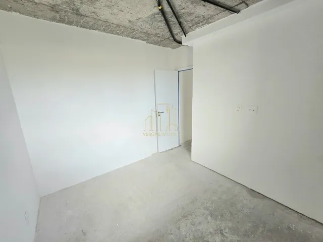 Imagem 12: Apartamento à venda em Salvador-BA no bairro Pituaçu com 2 quartos 1 suíte 2 salas 2