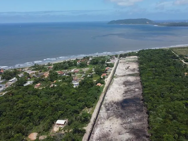 Imagem 2: Terreno à venda em Itapoá-SC, bairro Pontal, 360,24 m² de área disponível!