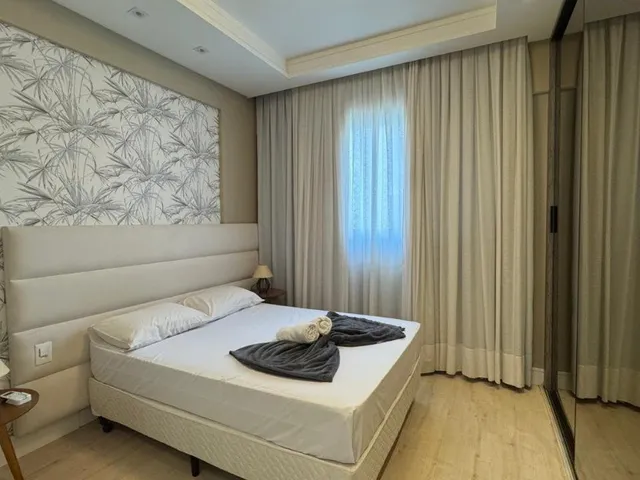 Imagem 2: EDIFÍCIO CIDADE DE PÁDUA - APARTAMENTO 03 SUÍTES - MOBILIADO - ALTO PADRÃO - NA RUA
