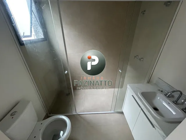 Imagem 6: CASA - VALINHOS Casa com 3 dormitórios