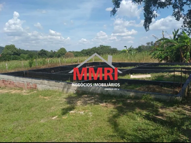 Imagem: Terreno à venda em Capela do Alto, Morro