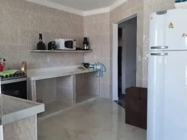 Imagem 13: CASA BEIRA-MAR EM EXTREMOZ COM 2 ANDARES E 5 QUARTOS