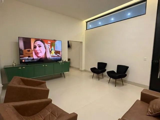 Imagem 6: Casa de Alto Padrão com 4 Quartos (2 Suítes) à Venda no Condomínio Solare –