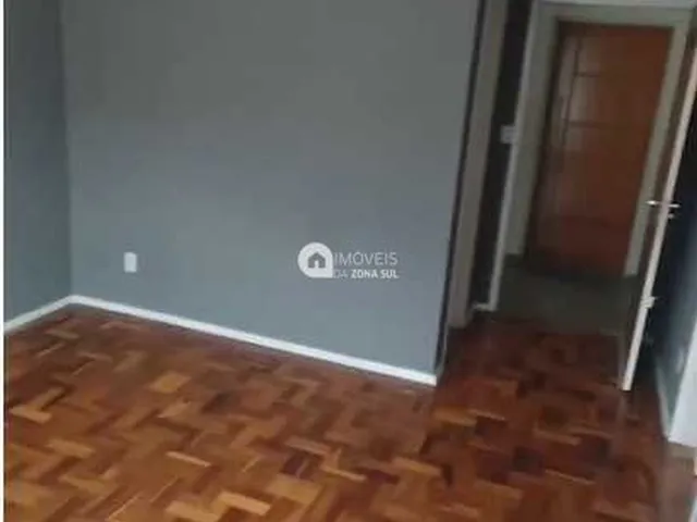 Imagem: Apartamento À Venda no Bairro Teresópolis