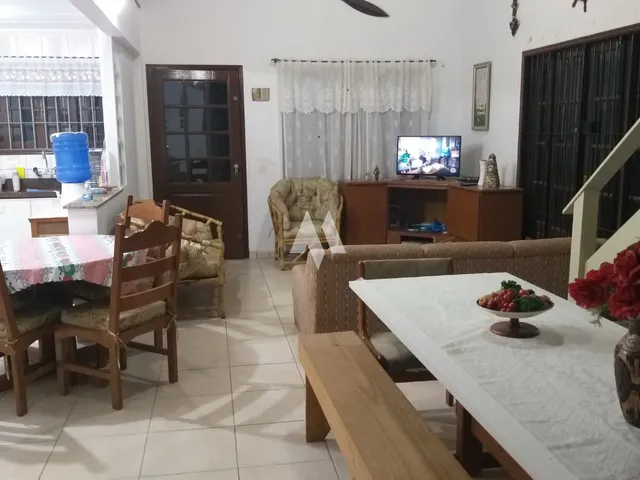 Imagem 11: Casa na Praia de Boracéia Poucos Metros do Mar