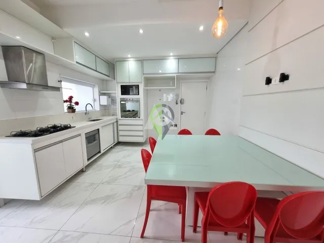 Imagem 9: Cobertura Duplex 4 Dormitórios À Venda com Piscina Privativa e Área Gourmet na Ponta da Praia em Santos Sp