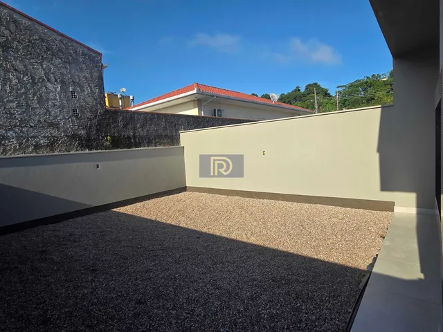 Imagem 2: Casa a venda no bairro Real Parque