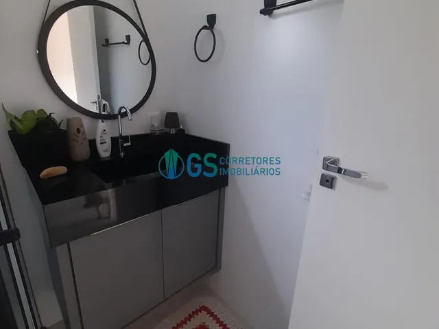 Imagem 2: Casa de 3 Dormitórios e Piscina À Venda em Palhoça/Sc
