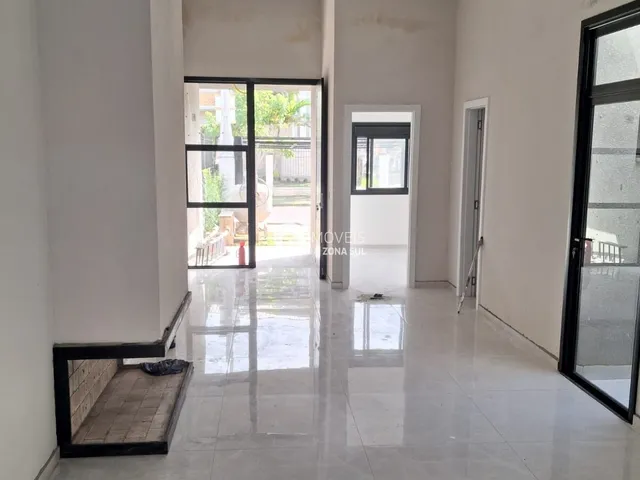 Imagem 3: Casa à venda no bairro Hípica - Porto Alegre/RS, Zona Sul