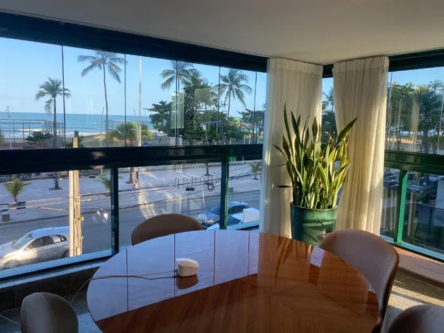 Imagem: O apartamento possui 4 Dormitórios, 4 Suítes, 5