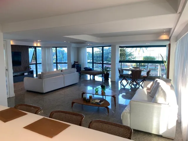 Imagem 2: Espaçoso Apartamento na Av. Boa Viagem - 210m² | 4 Suítes