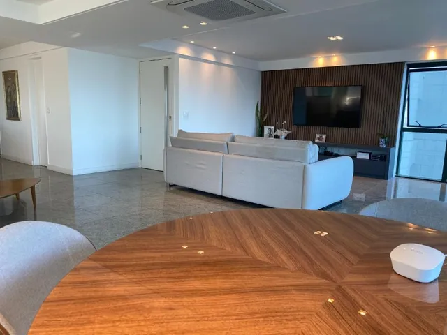 Imagem 7: Espaçoso Apartamento na Av. Boa Viagem - 210m² | 4 Suítes