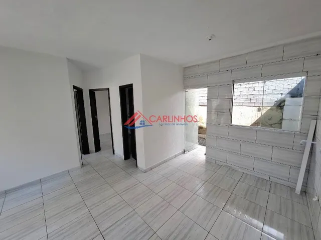Imagem 2: Excelente Residência de Fundos no Bairro Cohapar