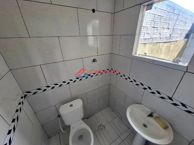Imagem 13: Excelente Residência de Fundos no Bairro Cohapar