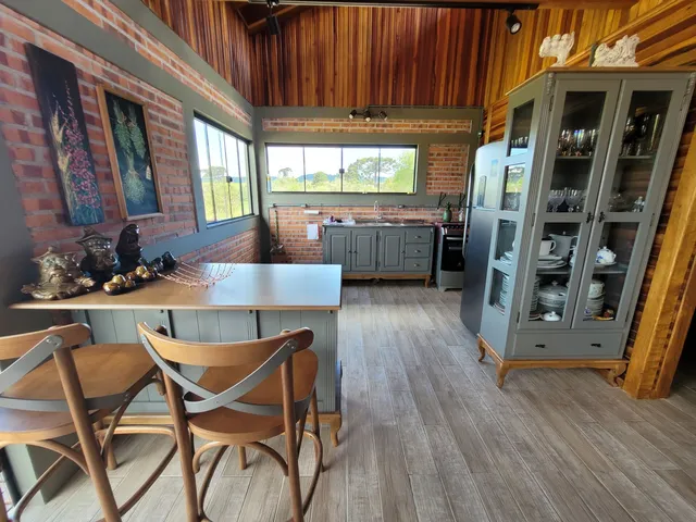 Imagem 7: Sítio com 6.400 m³, com uma casa imponente de 4 dormitórios, com linda vista, poucos