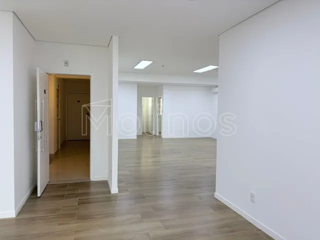 Imagem: Ibérica Empresarial - Sala comercial para