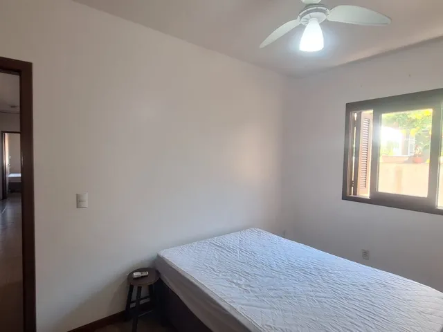 Imagem 12: Casa Térrea de 5 Dormitórios no Centro Terreno de 503 M²