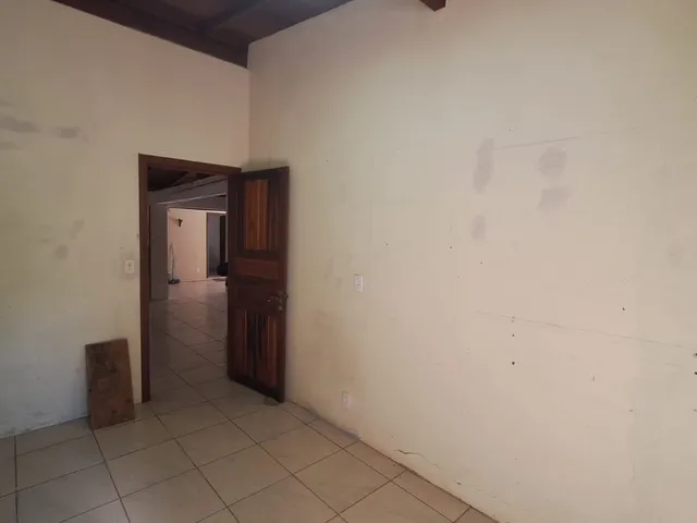 Imagem 13: Casa Térrea de 5 Dormitórios no Centro Terreno de 503 M²