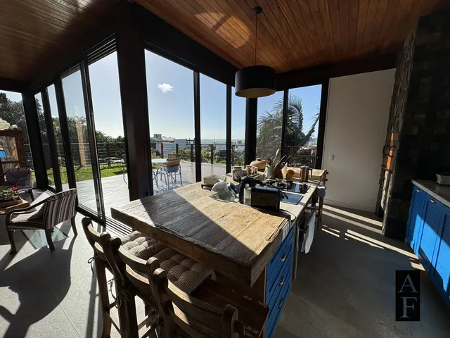 Imagem 6: Casa Vista Ao Mar em Condomínio Morrinhos - Garopaba Sc