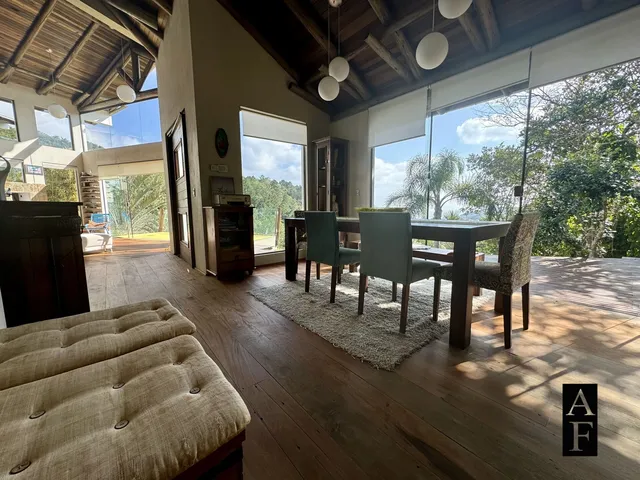 Imagem 9: Casa com Vista Ao Mar À Venda em Garopaba Sc
