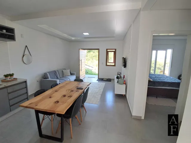 Imagem 8: Casa Junto Ao Centro em Garopaba
