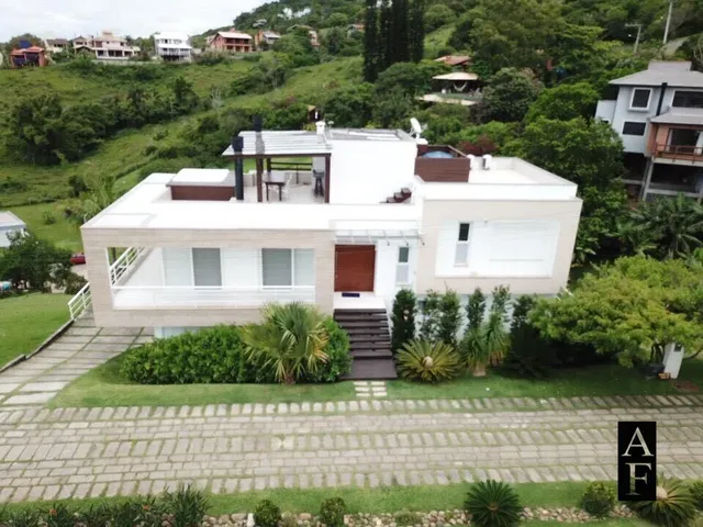 Imagem: Casa no Bairro Morrinhos com Vista Mar em