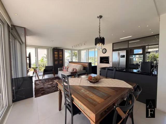 Imagem 10: Casa no Bairro Morrinhos com Vista Mar em Garopaba