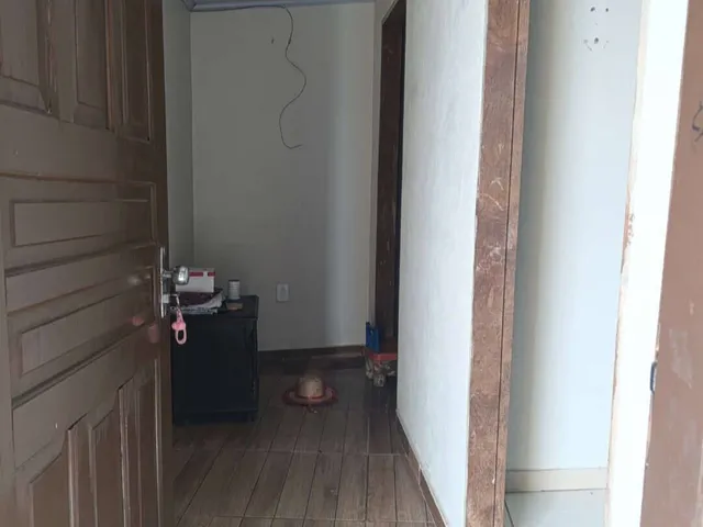 Imagem 14: Casa À Venda em Montes Claros, Centro, com 7 Quartos, 250M²