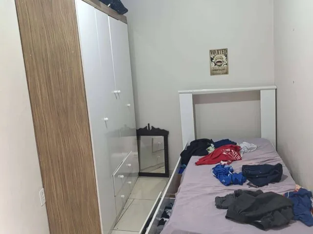 Imagem 16: Casa À Venda em Montes Claros, Centro, com 7 Quartos, 250M²