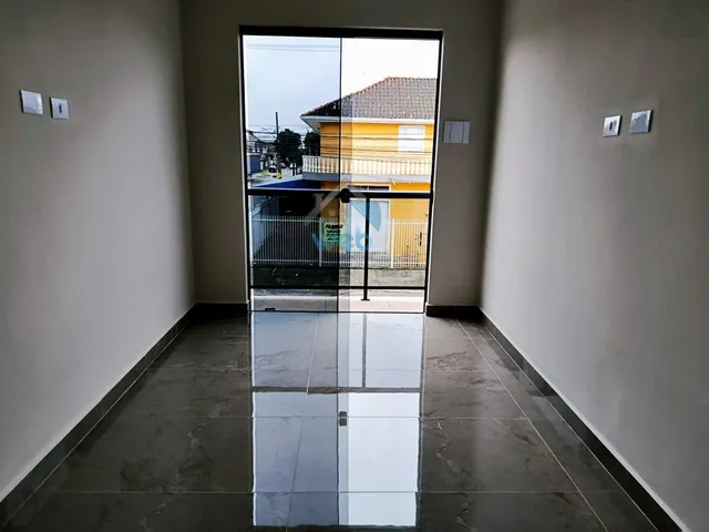 Imagem 3: Sobrados à venda na região do Rio Bonito, no Bairro Campo de Santana, com três