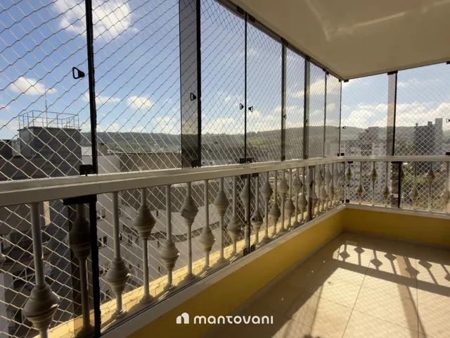 Imagem 2: Amplo Apartamento no Ed. Athenas 3 Quartos + Dependência no Centro Santa Cruz do