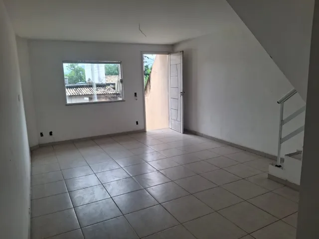 Imagem 3: Casa dúplex no Bairro amanda em Campo Grande/RJ