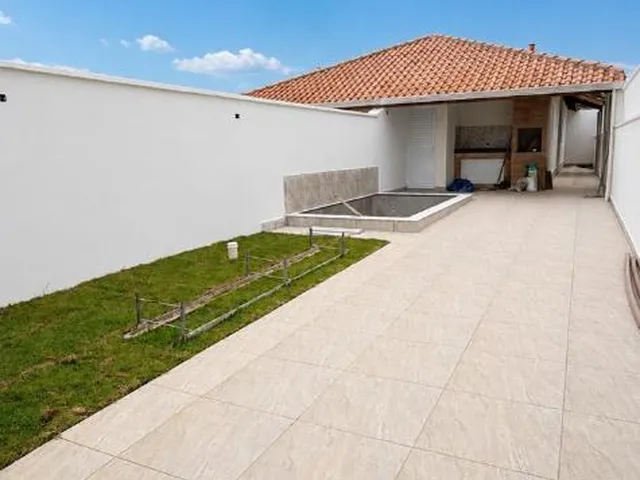 Imagem: CASA NOVA COM PISCINA PARA VENDA 2 QUARTOS