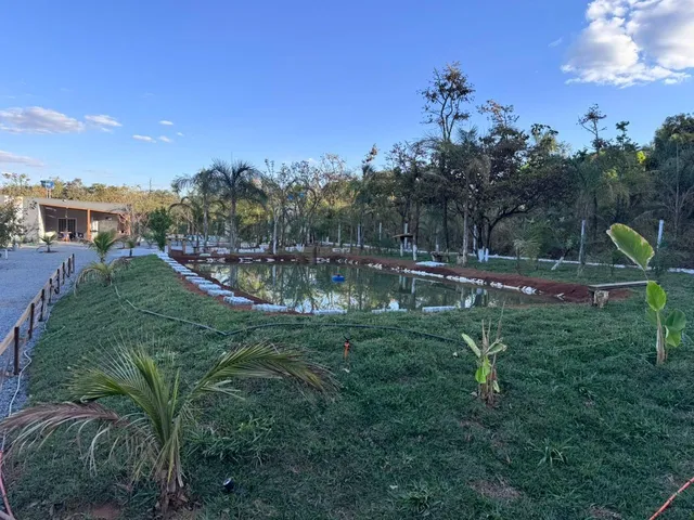 Imagem: Chácara à Venda em Bonfinópolis com Piscina