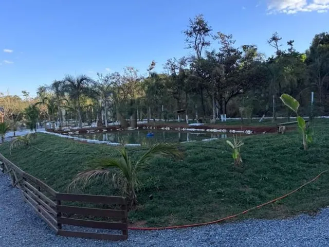 Imagem 6: Chácara à Venda em Bonfinópolis com Piscina Aquecida