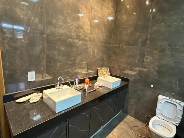 Imagem 5: Casa Chácara de Alto Padrão com 4 Suítes e Piscina em Trindade