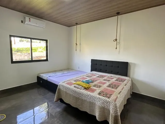 Imagem 3: Casa Chácara de Alto Padrão com 4 Suítes e Piscina em Trindade