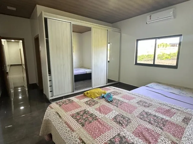 Imagem 11: Casa Chácara de Alto Padrão com 4 Suítes e Piscina em Trindade